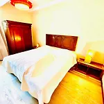Holiday home Manoir De Sterpigny, Chateau-ferme 17eme Siecle La Tour Gouvy