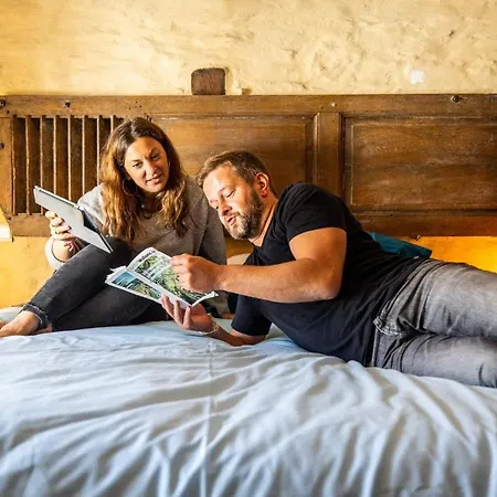 Manoir De Sterpigny, Chateau-ferme 17eme Siecle La Tour Tatil Evi *