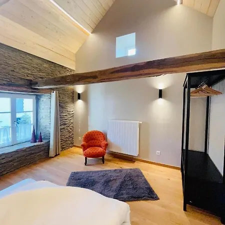 Manoir De Sterpigny, Chateau-ferme 17eme Siecle La Tour