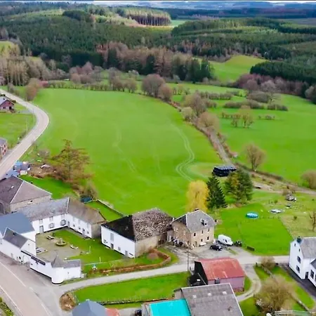 Manoir De Sterpigny, Chateau-ferme 17eme Siecle La Tour Feriehus