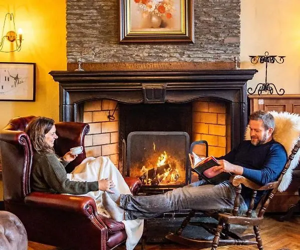 Manoir De Sterpigny, Chateau-ferme 17eme Siecle La Tour Holiday home *