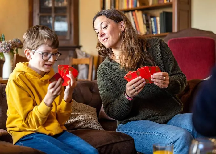 Manoir De Sterpigny, Chateau-ferme 17eme Siecle La Tour Holiday home