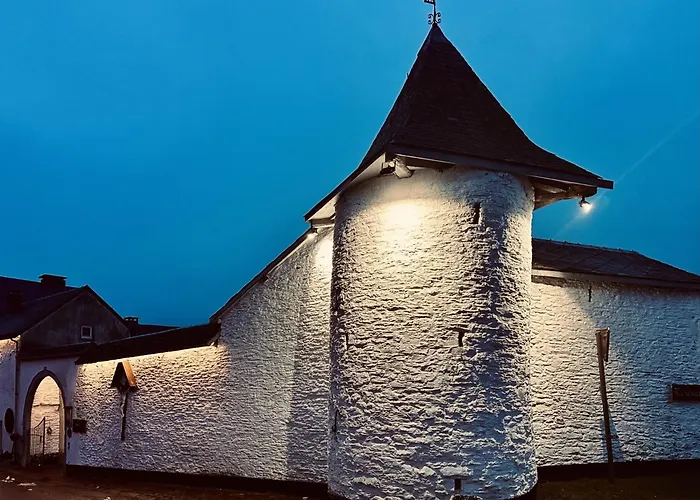 Manoir De Sterpigny, Chateau-ferme 17eme Siecle La Tour